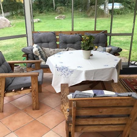 Almagarden Lantlig Miljoe Villa Svangsta Luaran gambar